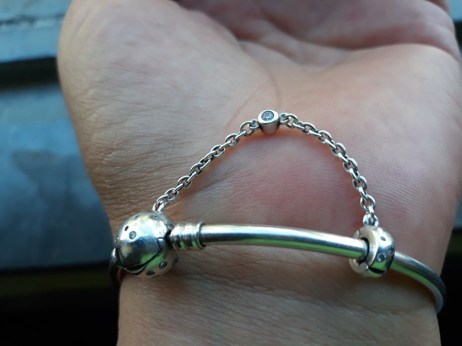 Pulseira Pandora Edição limitada +oferta conta em prata