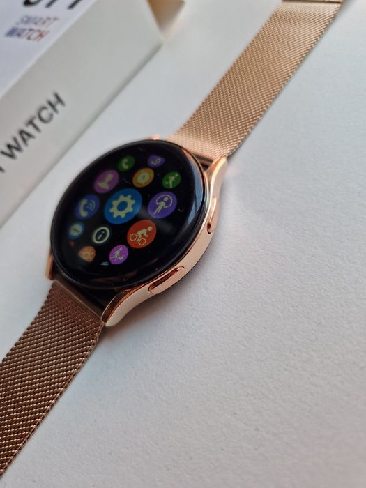Smartwatch zloty komplet