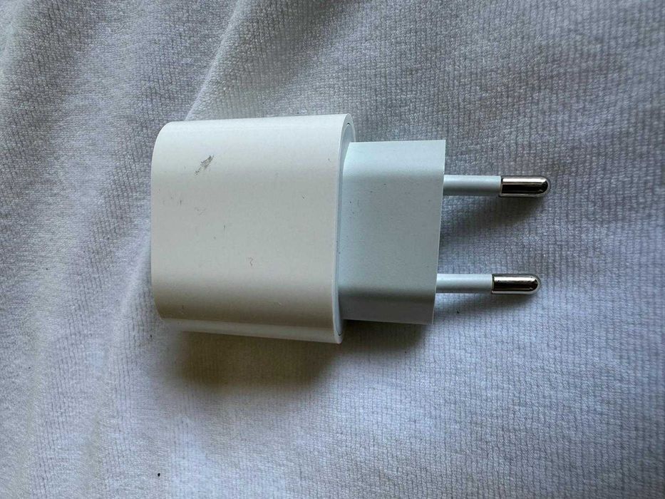 Adaptador de Corrente Apple 20W USB-C (Original)