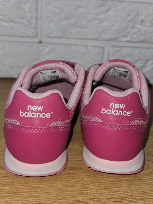 Buty New balance r. 33-34 + gratis Nike dla dziewczynki  adidasy