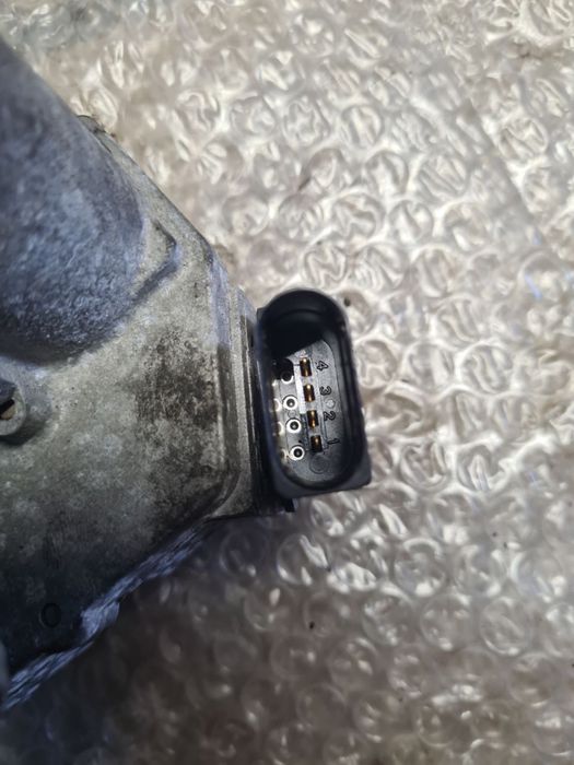 Дросельна заслінка дросельная заслонка Chevrolet Captiva Antara Cruze