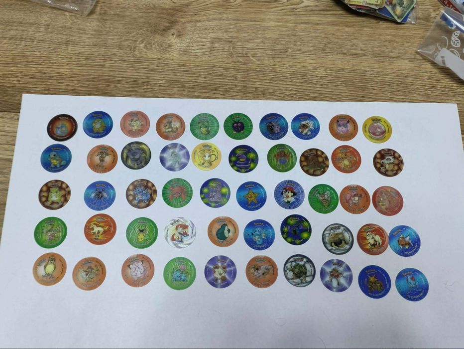 Pokemon Tazo różne serie