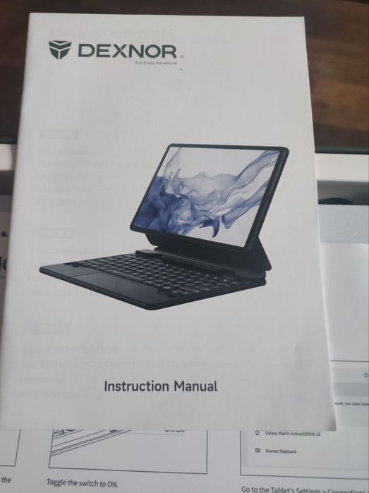 Чехол-клавиатура Dexnor для Samsung Galaxy Tab S9 Ultra.
