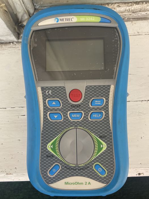Прецизійний мікроомметр -  Metrel MI 3242