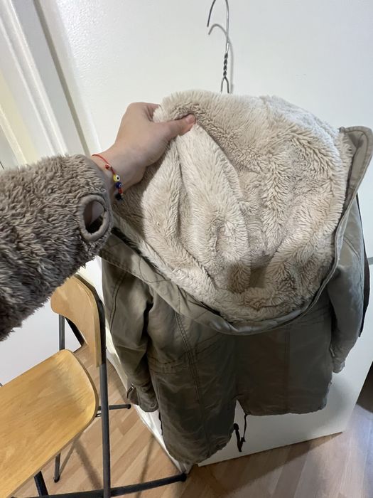 Casaco inverno , com capuz forro polar