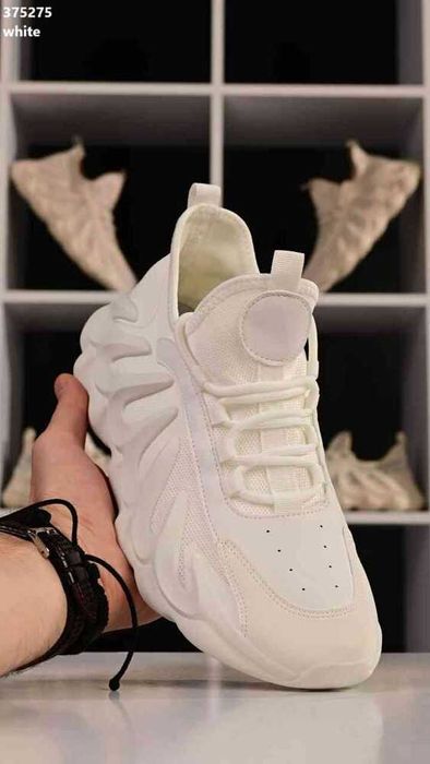 Кросівки унісекс