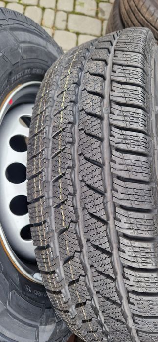 6 205 16 шини спарка 906 Sprinter