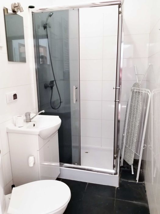 Hostel район Wlochy (ul Pryzmaty) хостел. 1-2-4 местные. 750 месяц