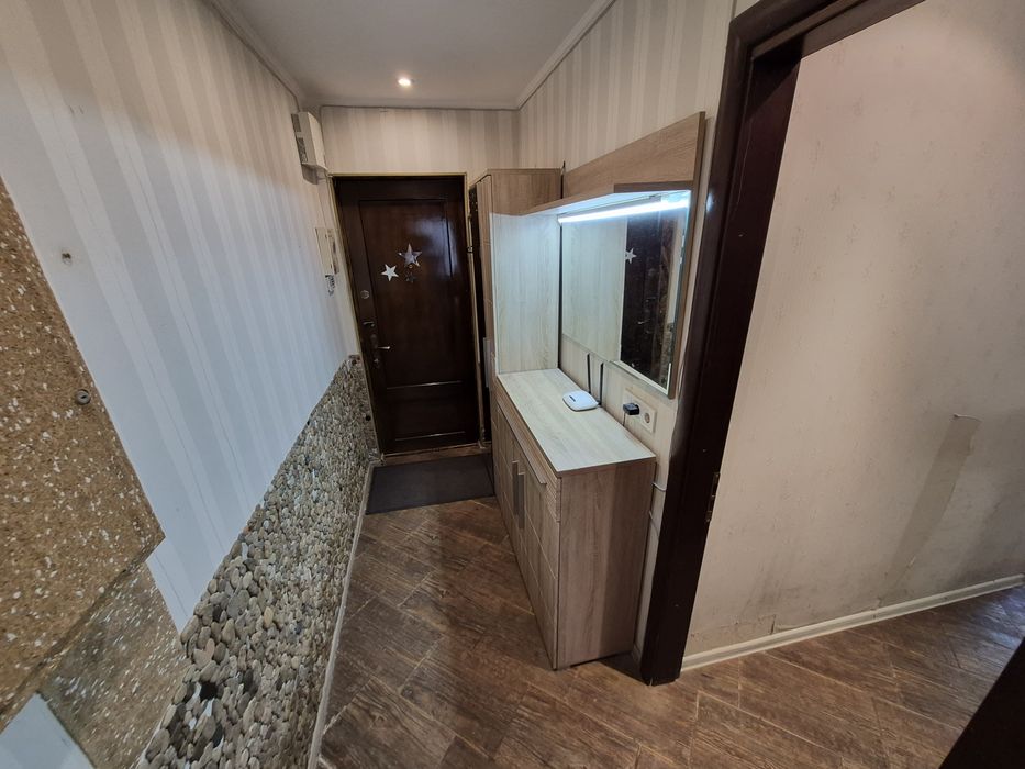 Продам 1к.квартиру Черноморск низкий  этаж - More