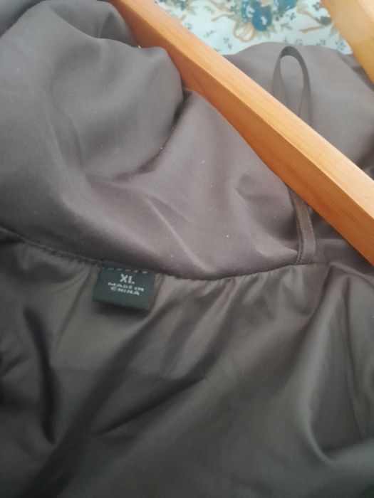 Зимовий пуховик, Бренда Uniclo