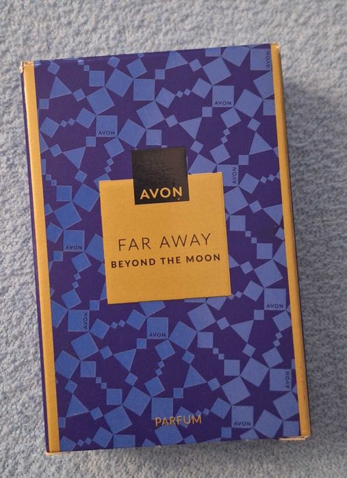Perfumy Far Away Beyond the Moon. Avon