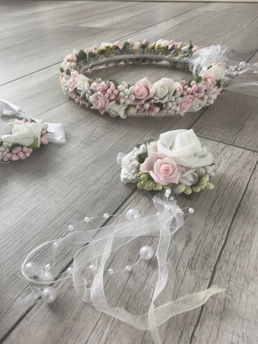 Alba komunijna dla dziewczynki