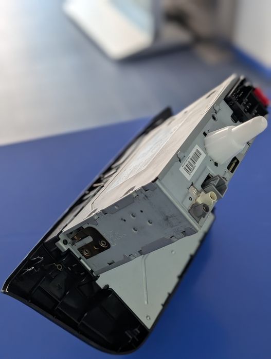 Rádio Iveco Daily 6th gen, igual a novo!