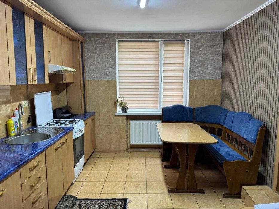 Продаж будинку у Львові (ближній центр) Збоїща