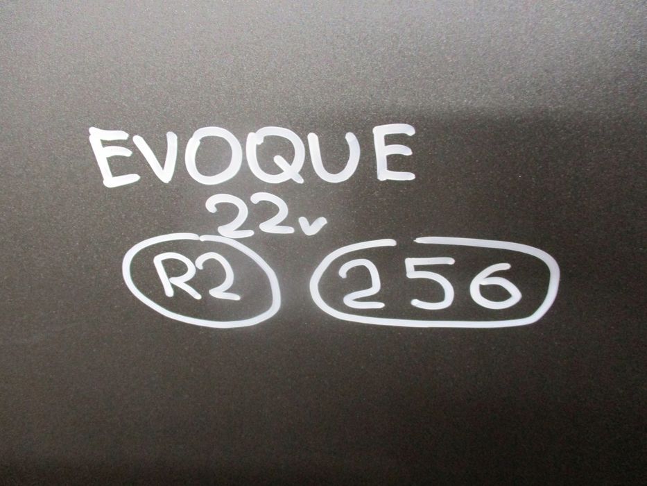 Maska RANGE ROVER EVOQUE