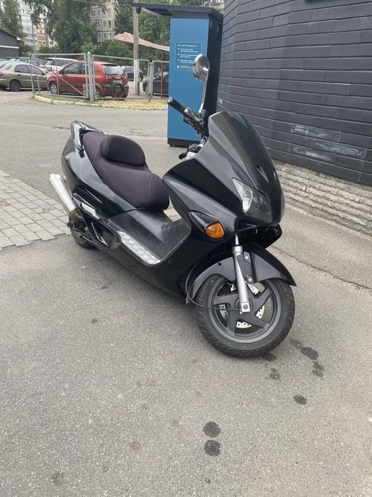 Honda Forza 250 • Макси скутер • 250 кубов • Скутер