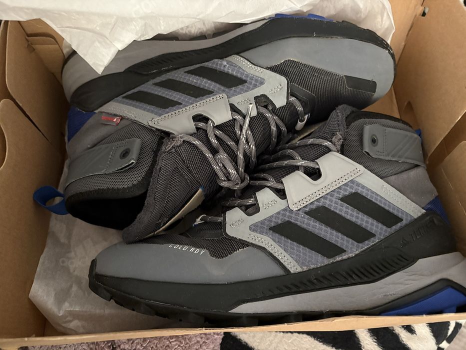 Buty zimowe Adidas terrex 42