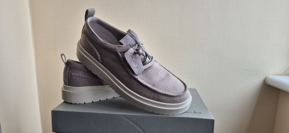 Продам літні туфлі Clarks