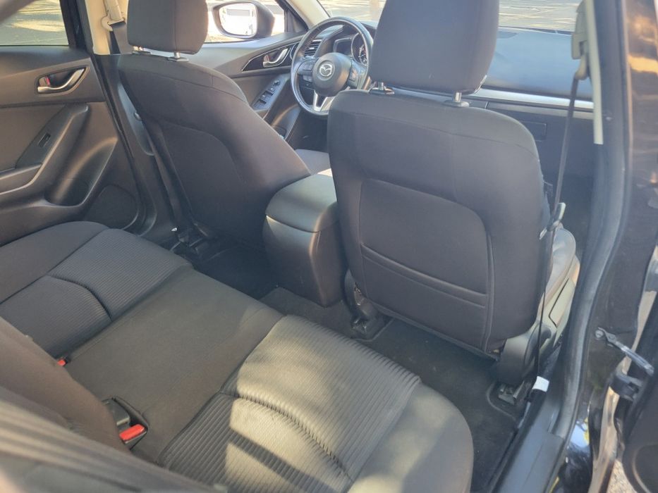 Mazda 3 sedan sport