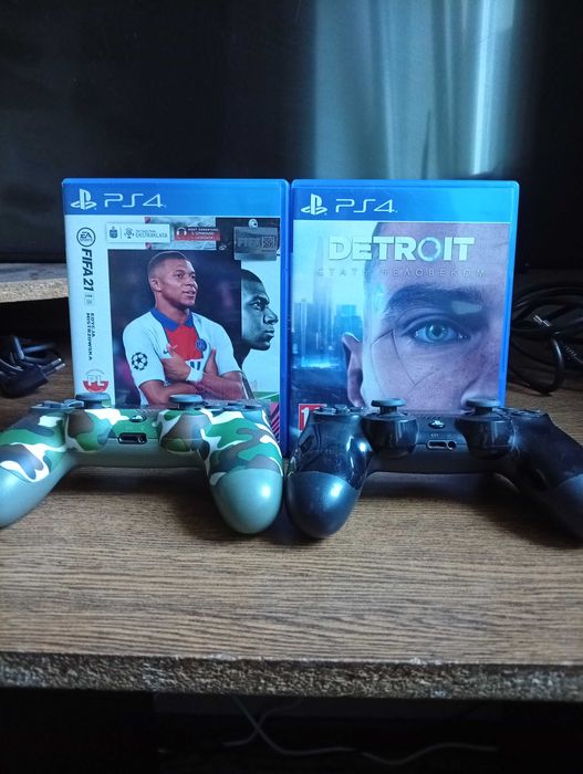 PlayStation 4 slim + 2 гри
