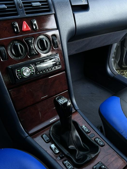 Продам мерседес w210,цікавить обмін на віто,із моєю доплатою