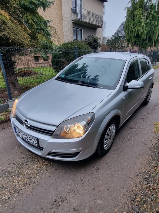Opel Astra 1.6 Benzyna, Klimatyzacja, Niski Przebieg