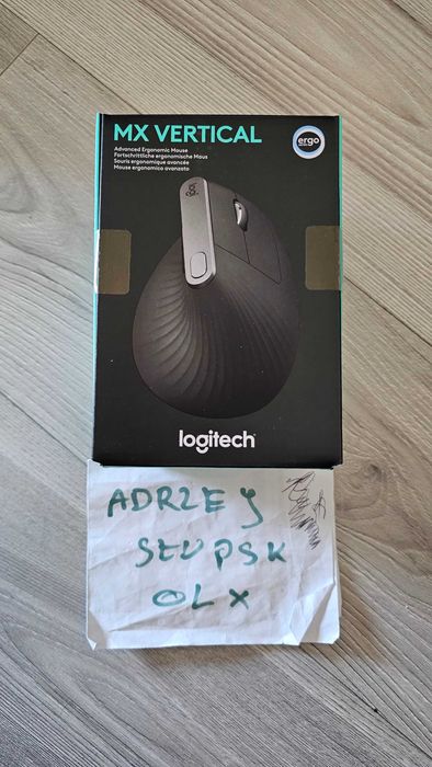 NOWA Pionowa mysz bezprzewodowa LOGITECH MX VERTICAL - zaplombowana