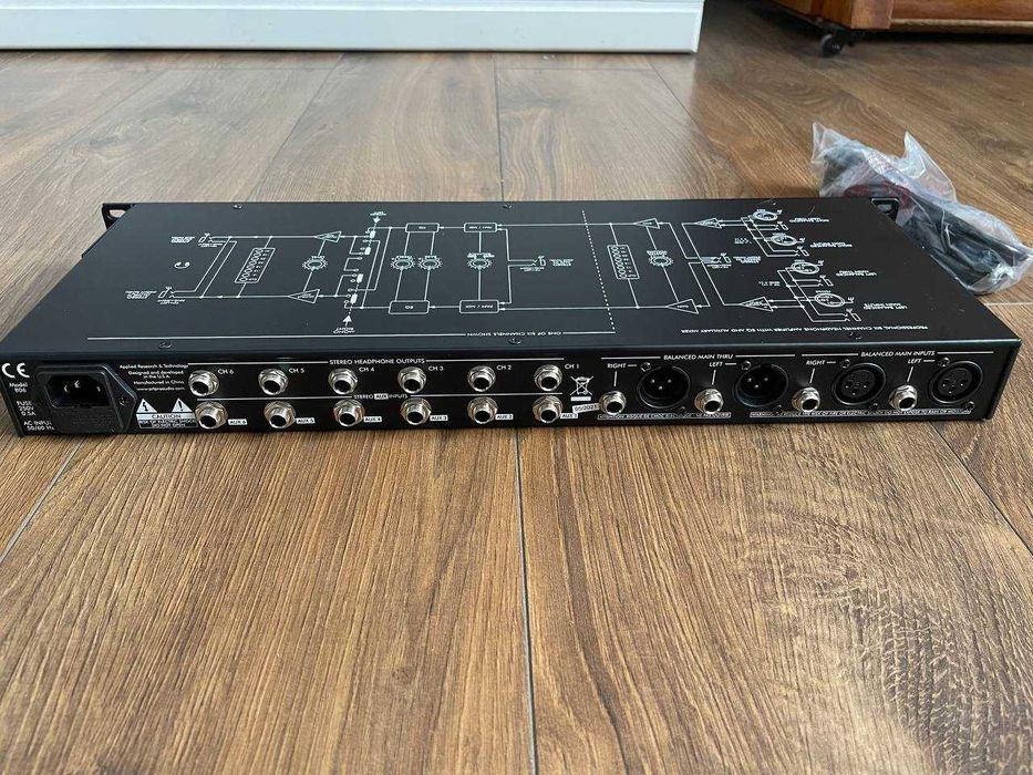 Новий професійний 6 канальний підсилювач для навушників ART HeadAmp6 Pro