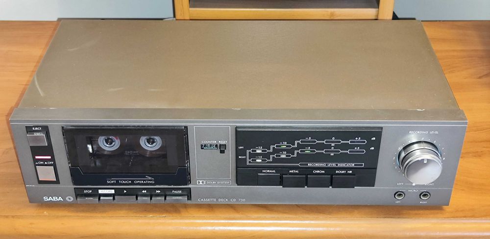Sprzedam używany magnetofon Deck marki SABA CD 750