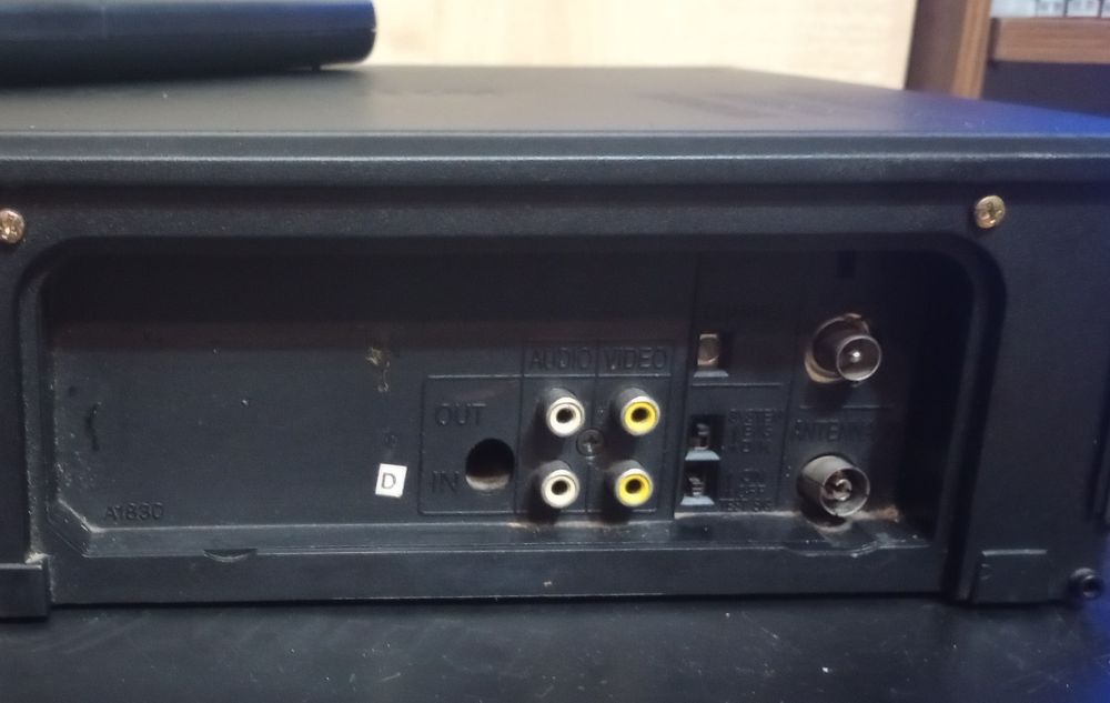 Magnetowid Sharp VC MA 40