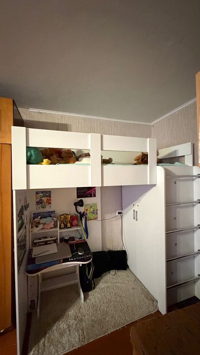 Продам дитяче б/у ліжко горище