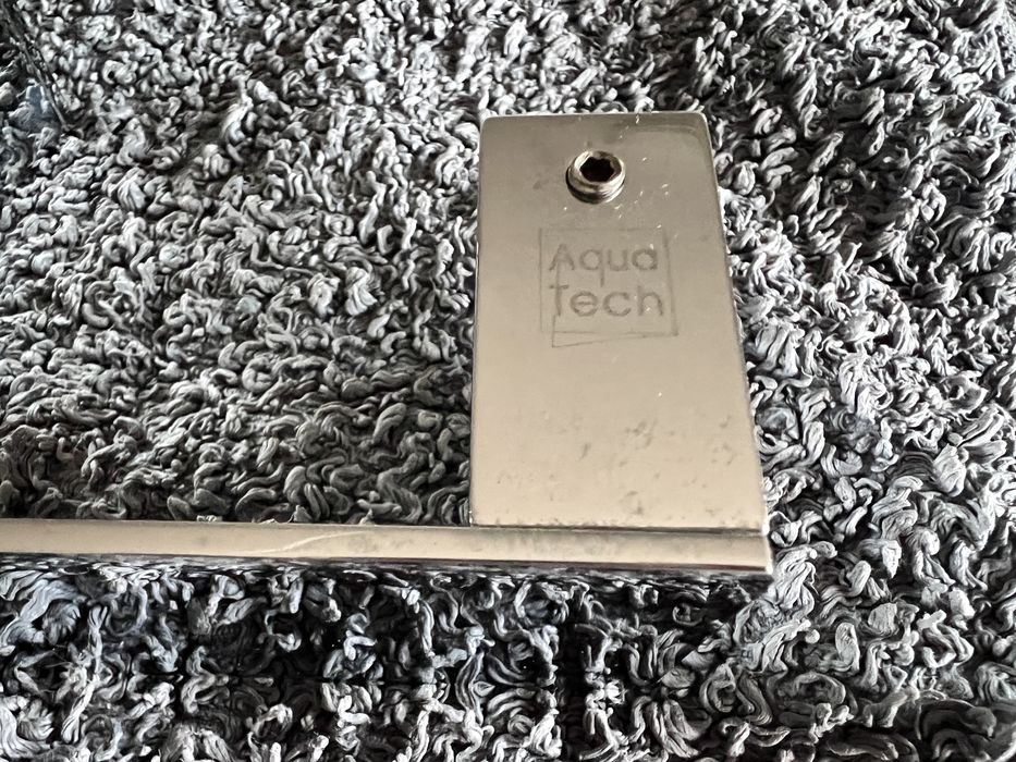 Toalheiros, porta rolos e cabide Aqua Tech