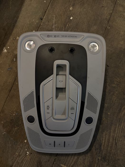 Стеля потолок панель Audi a4b9