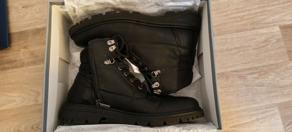 Демисезонні чоловічі черевики