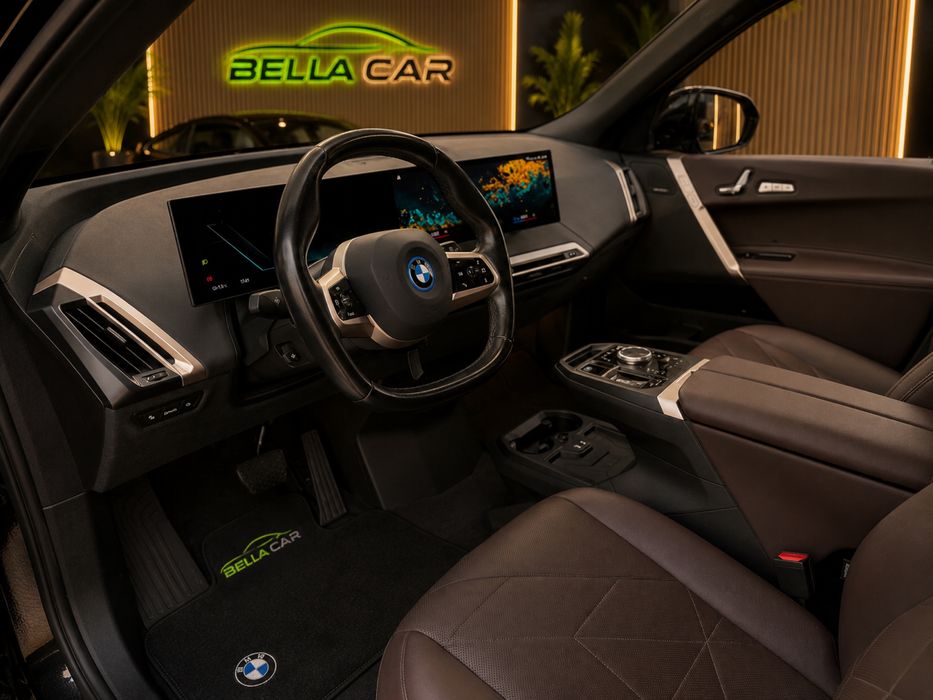 BMW iX xDrive40