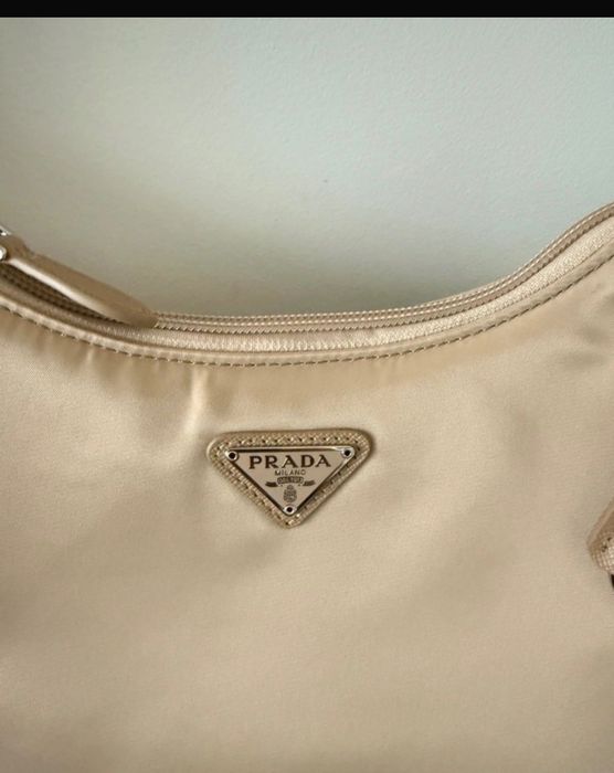 Torebka Prada re-edition 2000