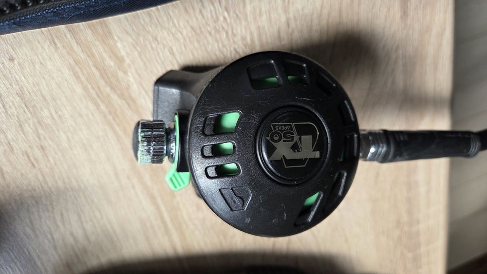 Komputer nurkowy SUUNTO i  automaty APEX