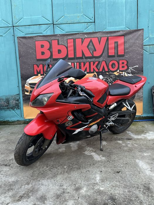 Розбор honda cbr f4i пластик морда в сборе перья вилка