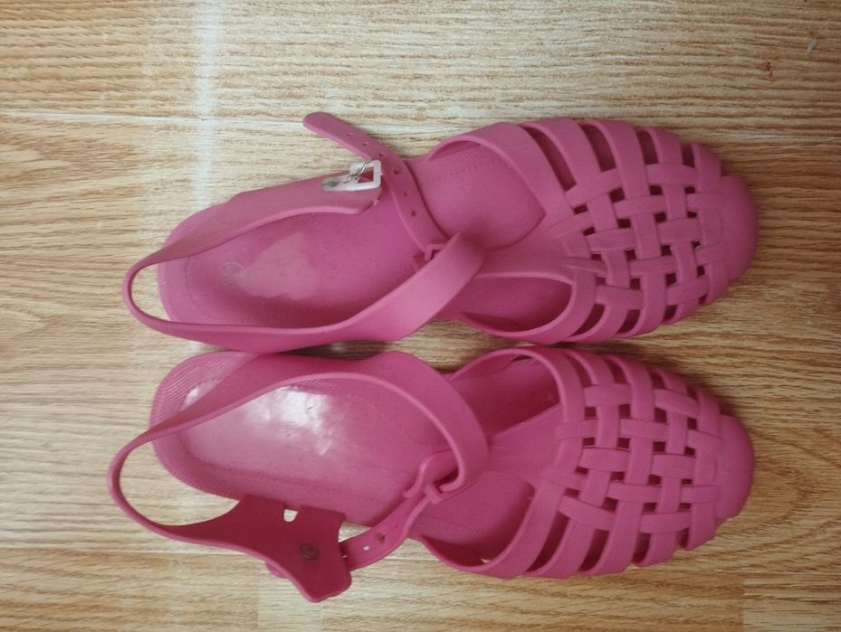 Крокси жіночі, босоніжки, 40 розмір