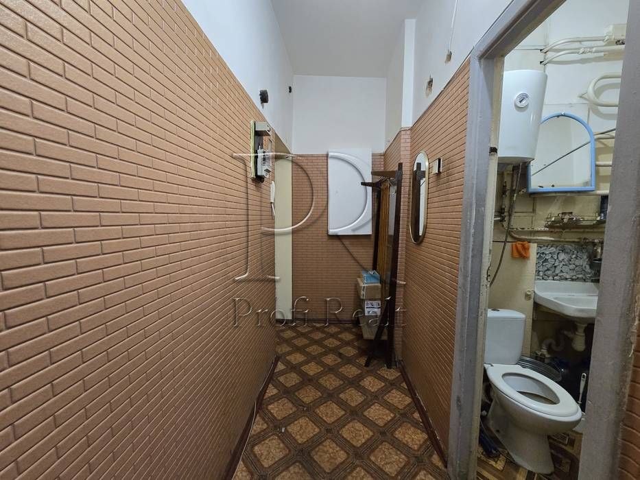 Продаж 2 кімн. квартири вулиця Антонова 35