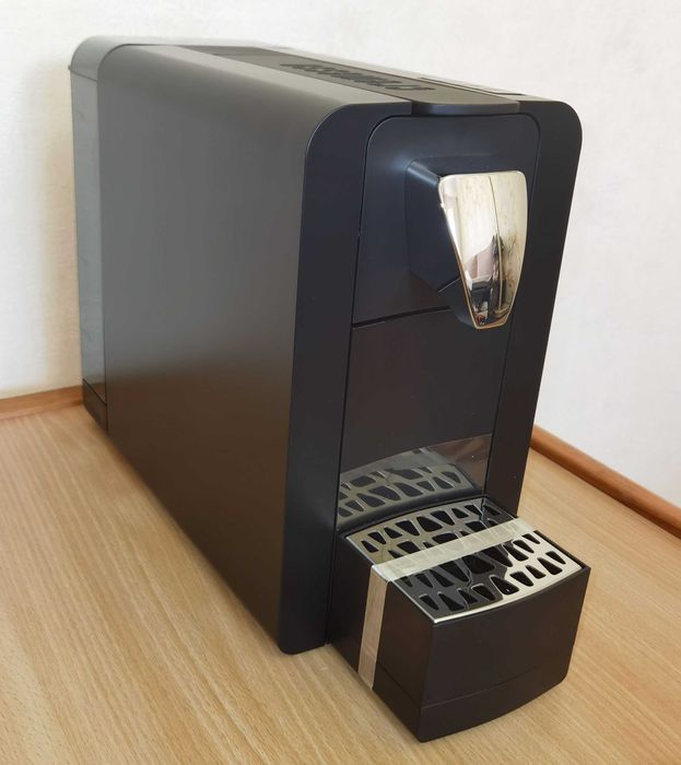 Cremesso Compact нова кавомашина кавоварка капсульна