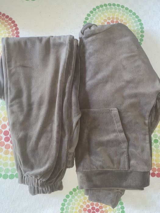 Спортивний костюм велюровий HM кофта disney zara