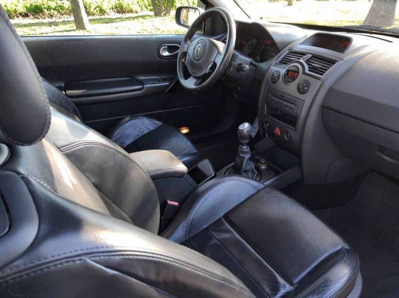 Renault Megane RS 2.0i Turbo NACIONAL