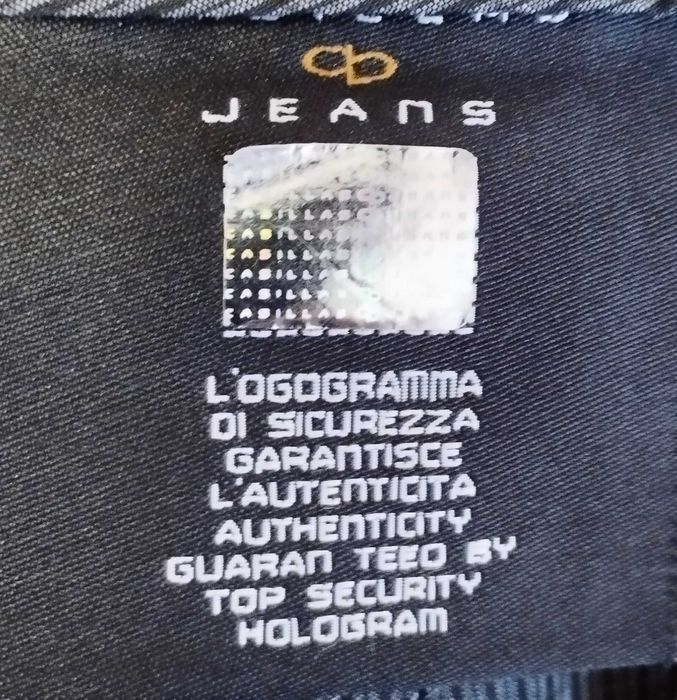 Продам мужские джинсы Casillas .