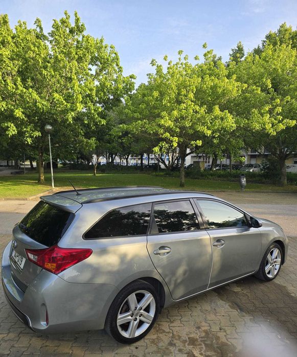 Toyota Auris Touring Sports — fotografia 3