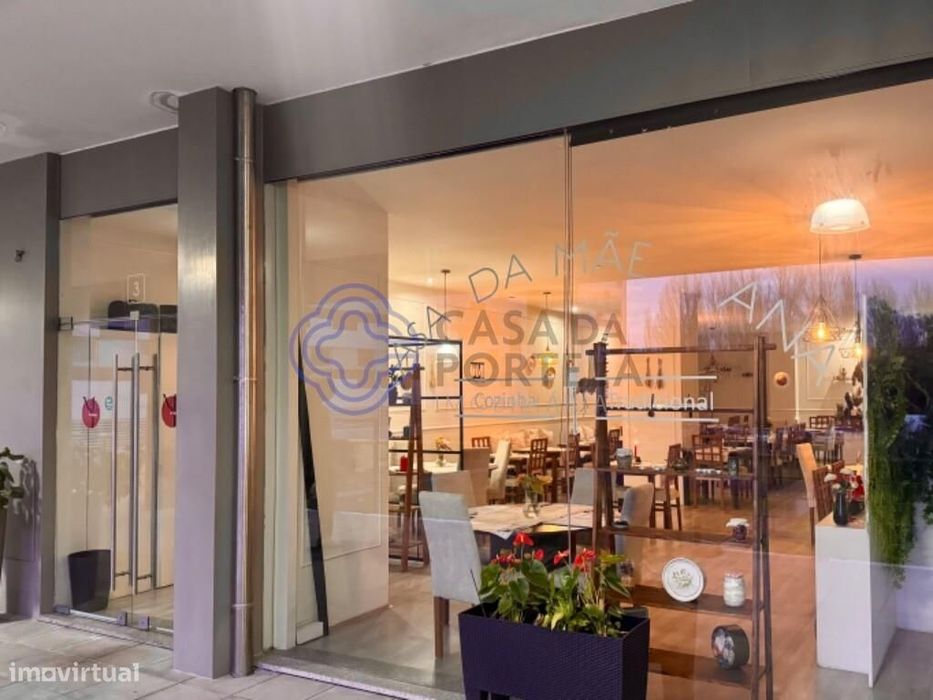 Trespasse Restaurante em Pleno Funcionamento | V N Famalicão