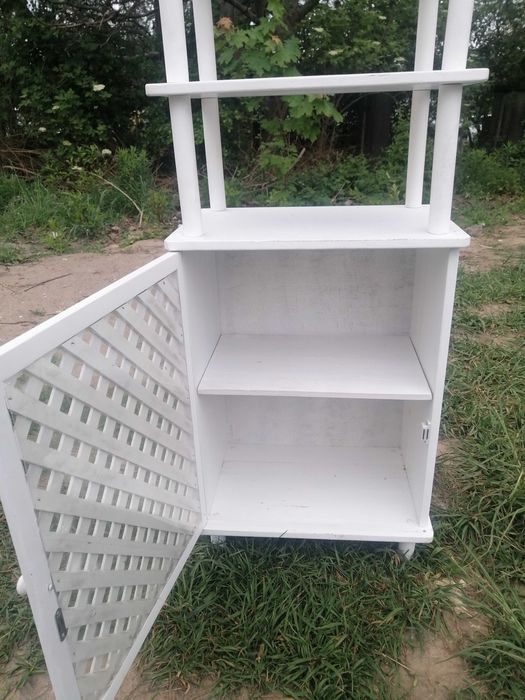 Szafka Ażurowa z pólkami