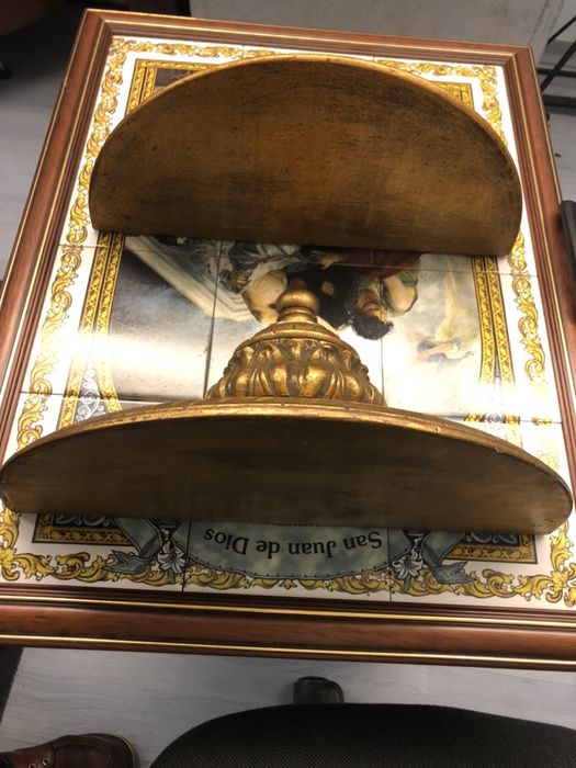 Penhas Grandes em Talha Dourada