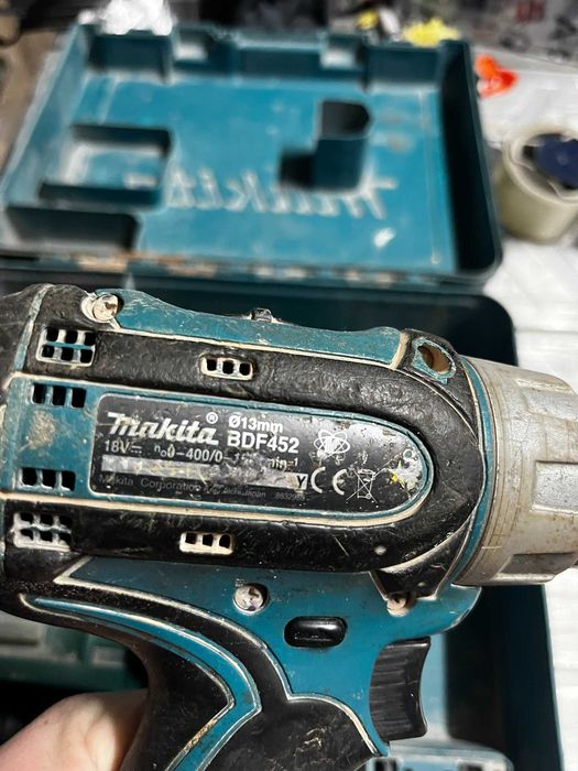 8. Wkrętarka MAKITA BDF452