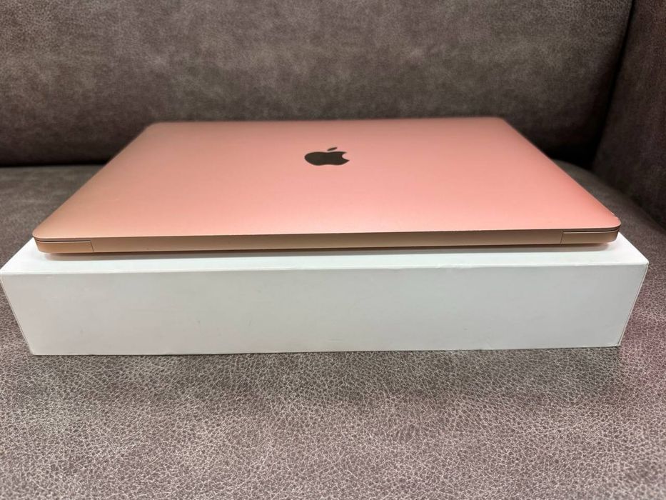 Apple MacBook Air M1
